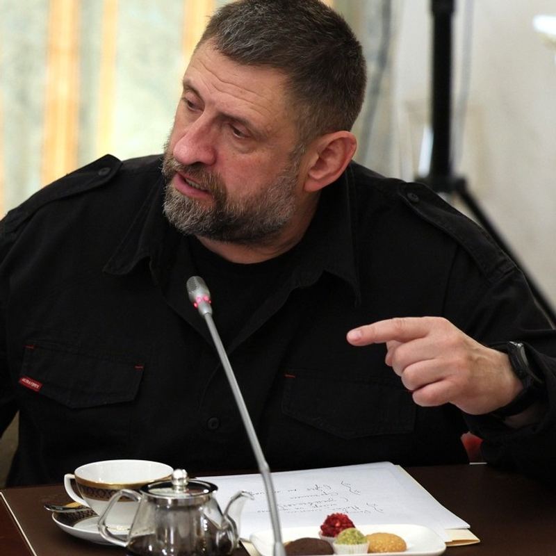 Александр Сладков