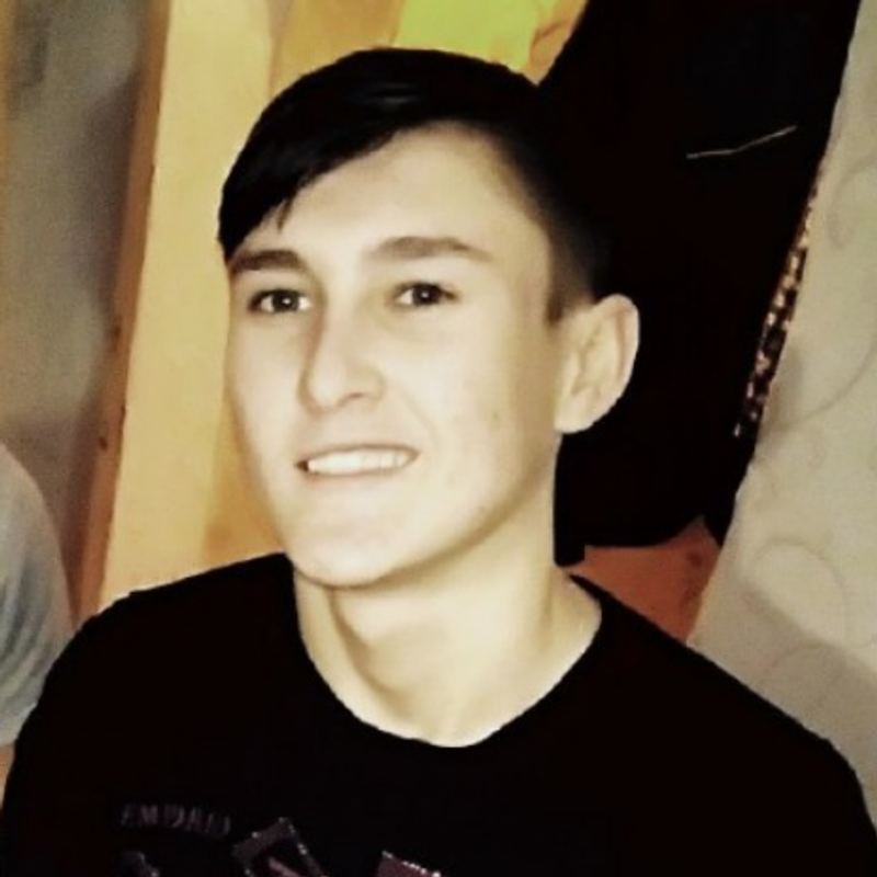 Алимгазиев Эдуард Романович