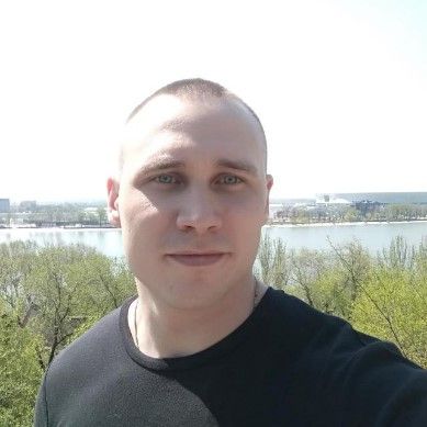 Степанов Артем Дмитриевич