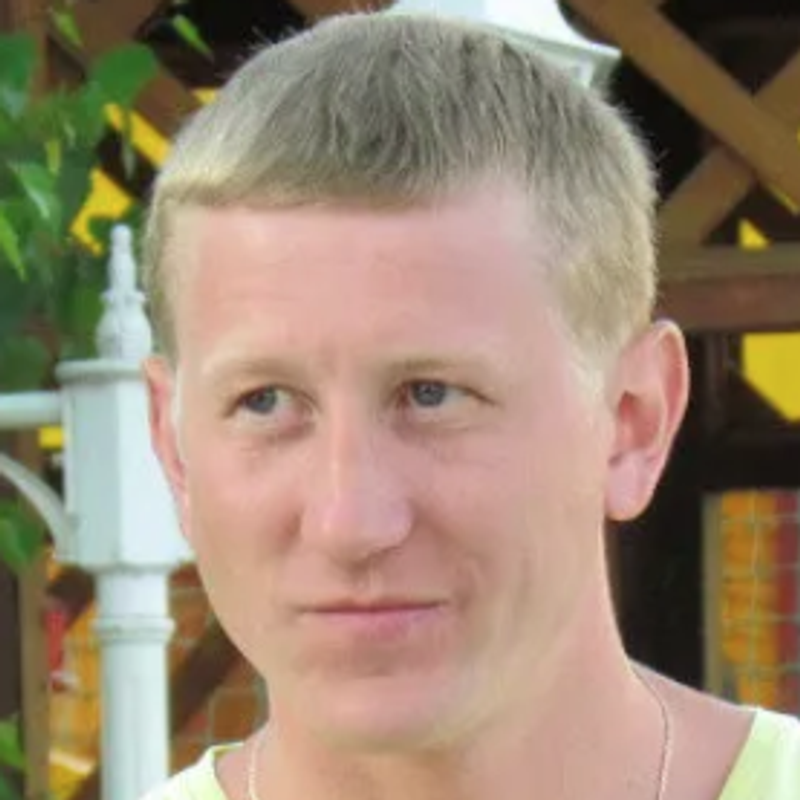 Титов Михаил Викторович