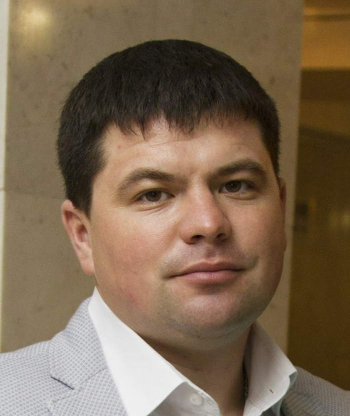 Петров Геннадий Валерьевич