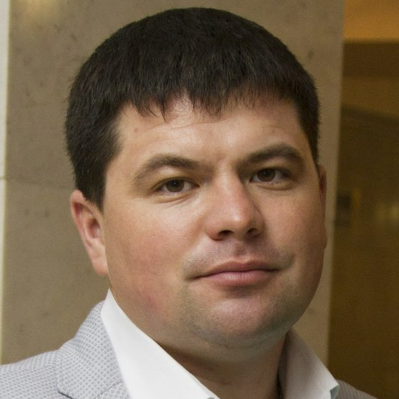 Петров Геннадий Валерьевич