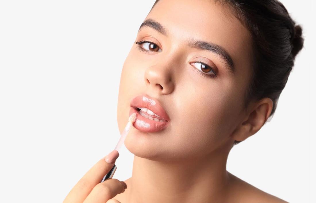 A woman setting her lips