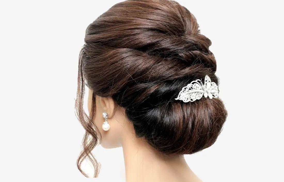 messy bun bridal hairstyle