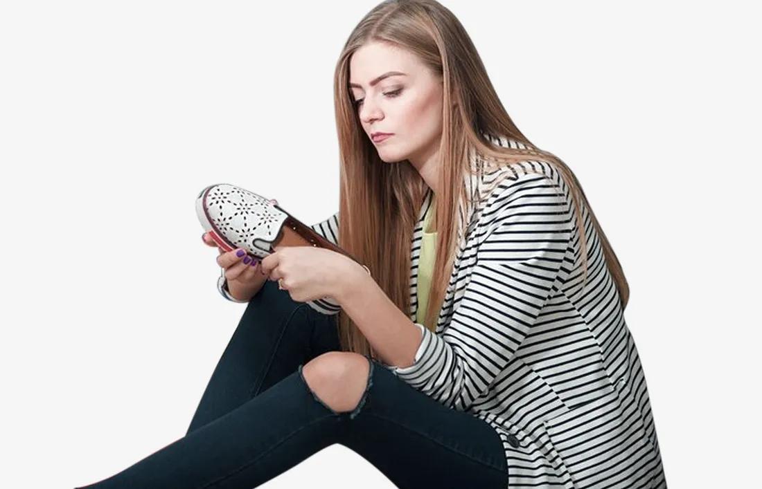 Irritating tags in shoes