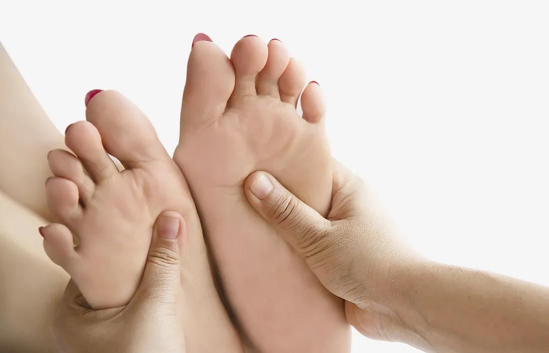 Top and side circles techniques for leg massage