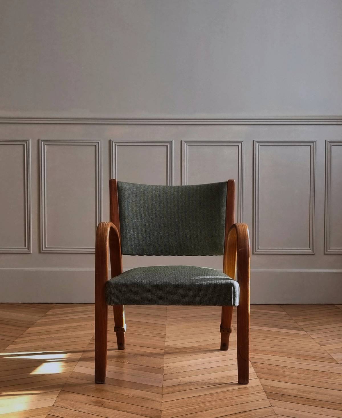 Bow Woods armchair by Wilhem Von Bode for Steiner, view 6