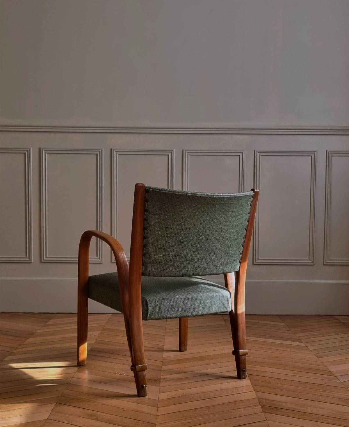 Bow Woods armchair by Wilhem Von Bode for Steiner, view 5