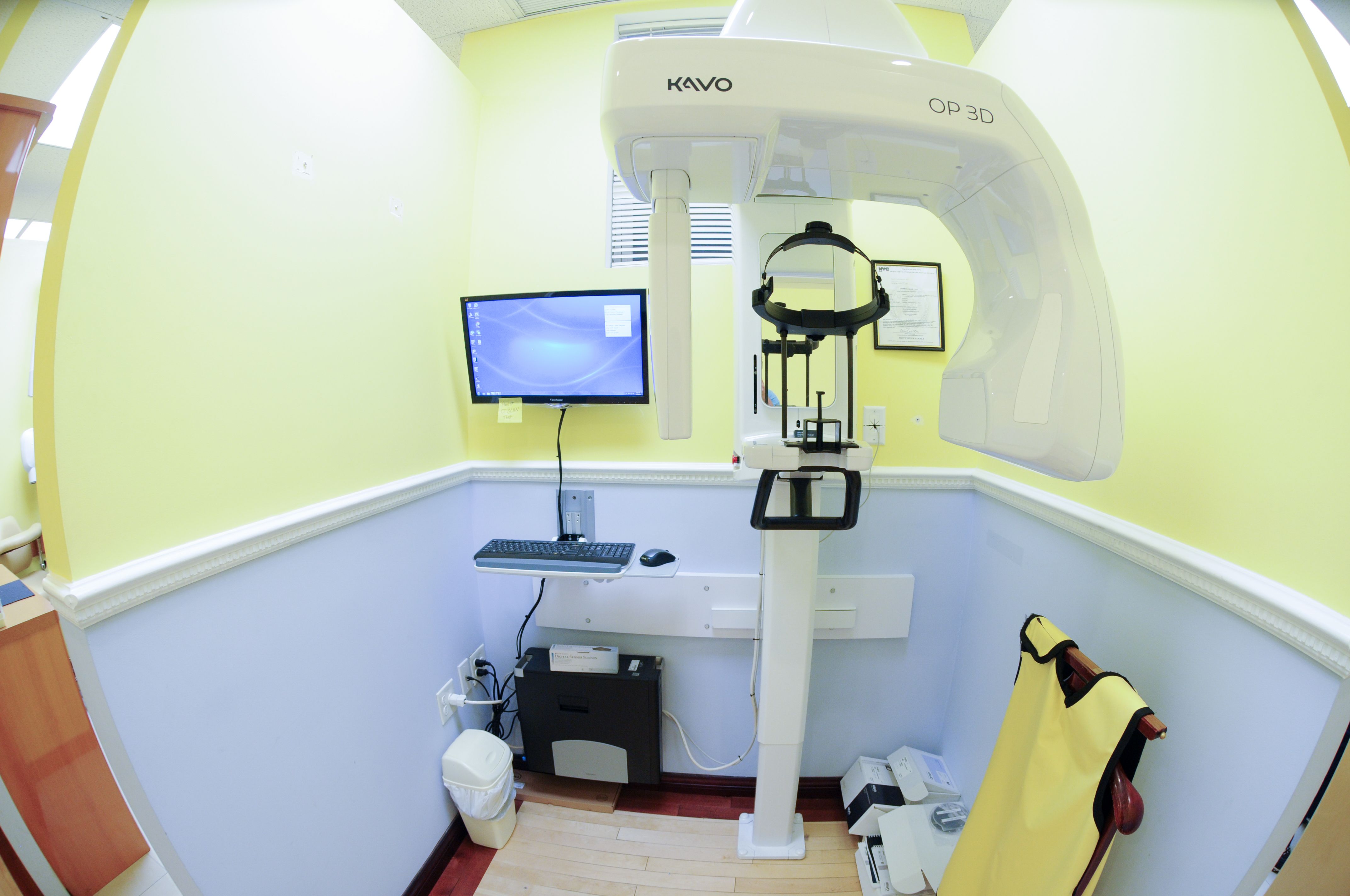 CT scan / Xray machine