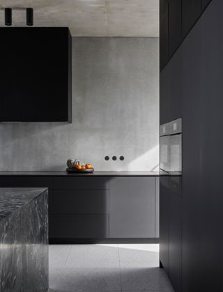 Good Design Award For 48/ Round