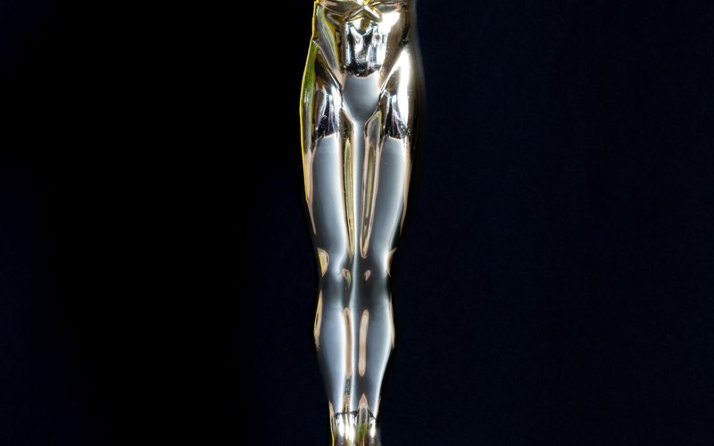 Celebridades no tapete vermelho durante cerimônia do Oscar