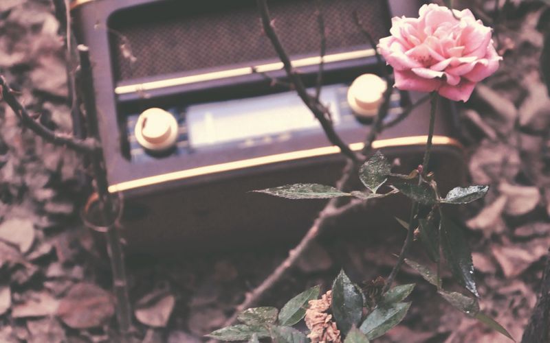 Rádio Tupi consumida por chamas e fumaça durante o incêndio de 1949