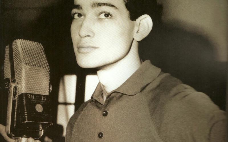 O ator e diretor Gracindo Júnior, filho de Paulo Gracindo, em retrato de sua carreira no rádio.