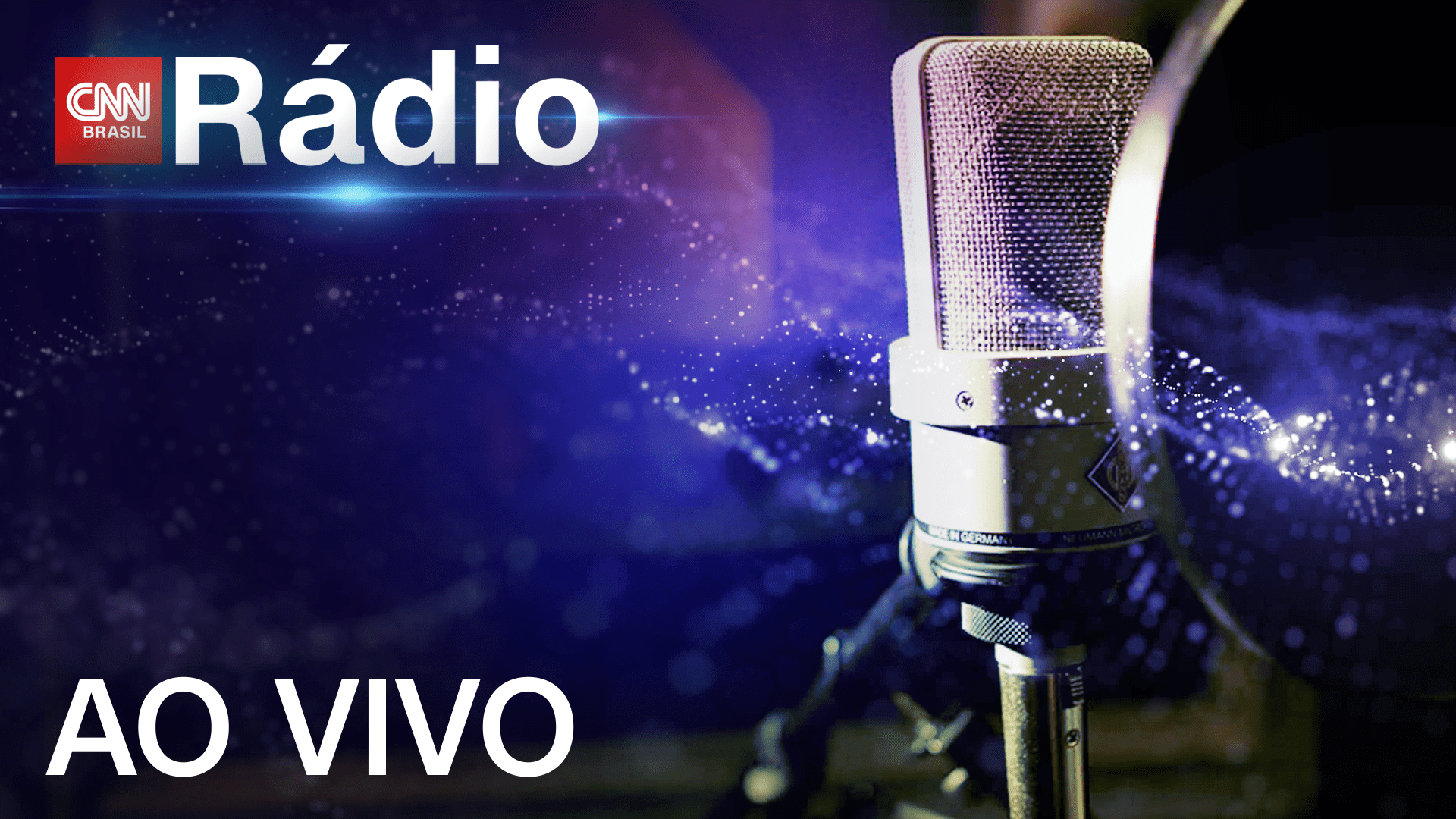 Estúdio de rádio com equipamento profissional de transmissão