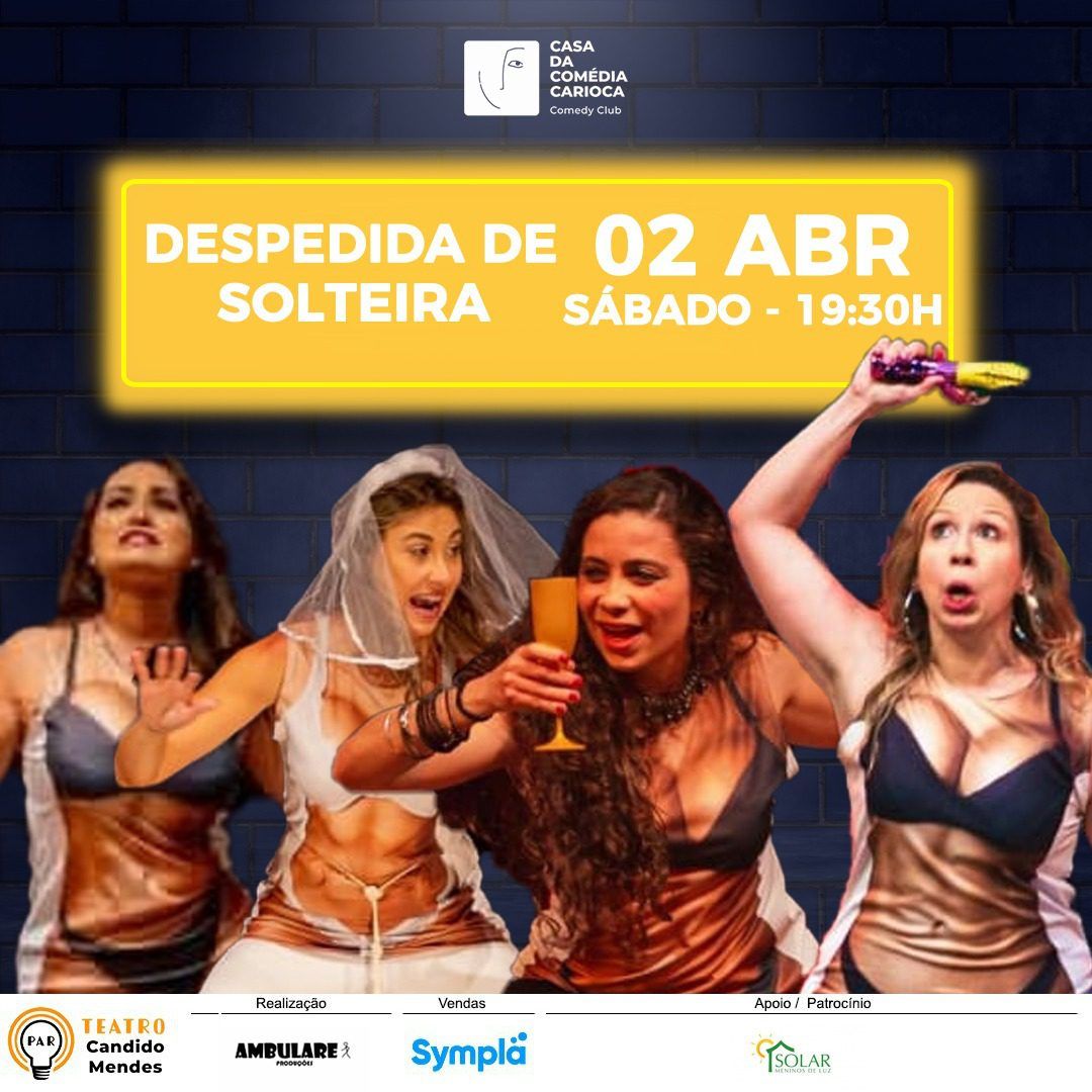 Atrizes em cena teatral apresentando comédia em palco de teatro