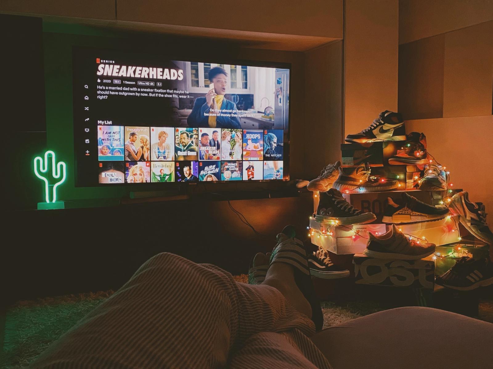 Cena da série Pedaço de Mim, que conquistou público global na Netflix.