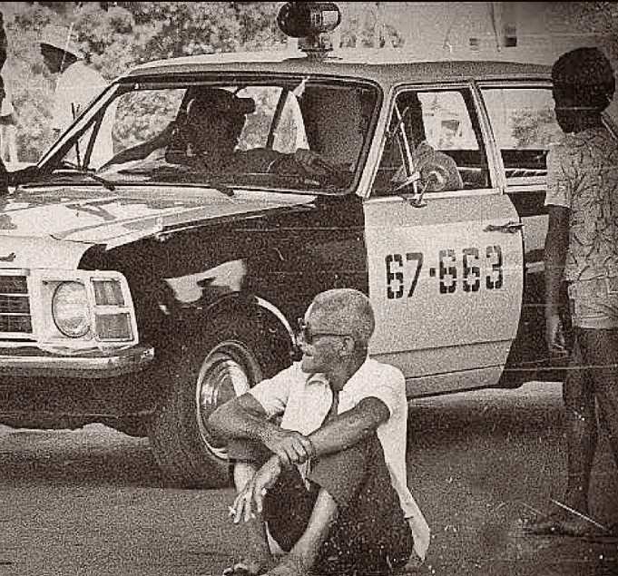 Mestre Cartola em protesto contra a repressão ao samba em 1976