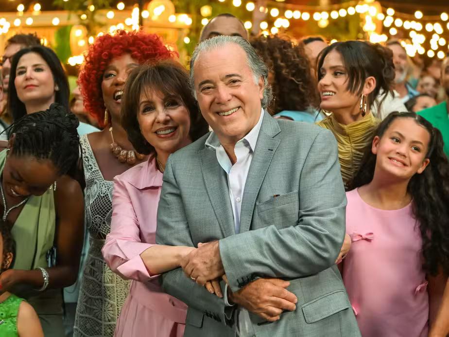 Famílias em cena da vinheta Hoje É um Novo Dia da TV Globo