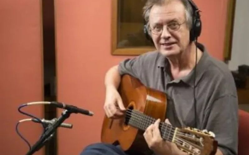 Paulo Jobim, músico e gestor cultural em ambiente formal e solene