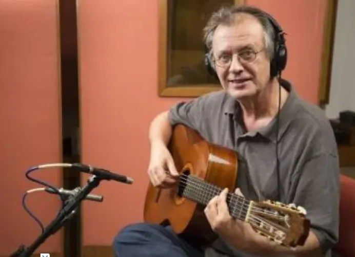 Paulo Jobim, músico e gestor cultural em ambiente formal e solene