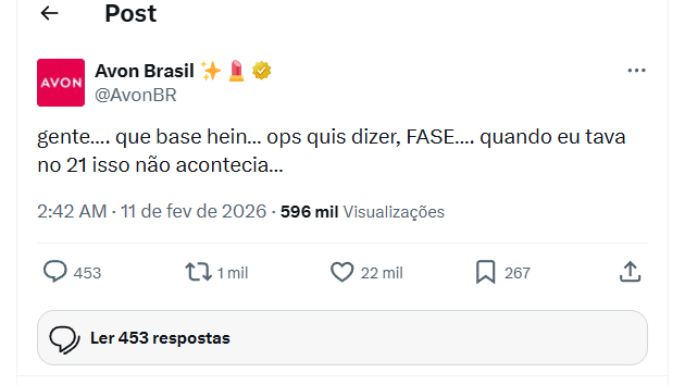 Publicação nas redes sociais exemplificando marketing de oportunidade com marca comentando assunto viral.