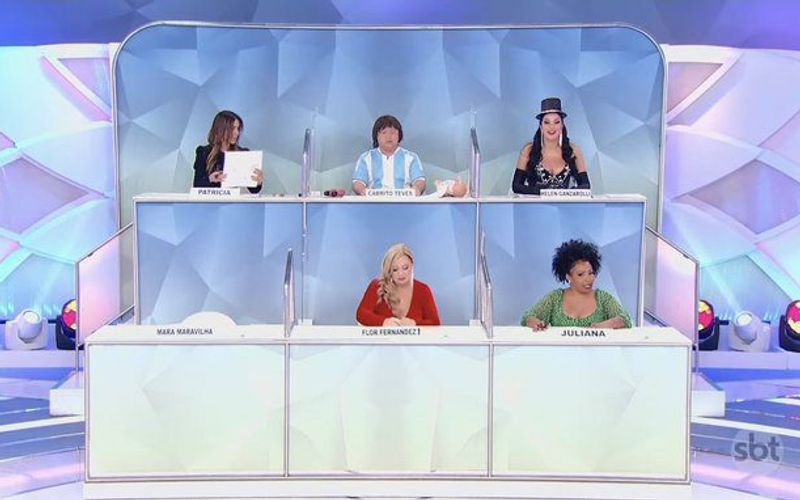 Silvio Santos e Mara Maravilha em momento de tensão ao vivo no programa
