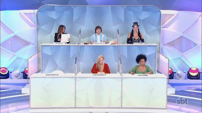 Silvio Santos e Mara Maravilha em momento de tensão ao vivo no programa