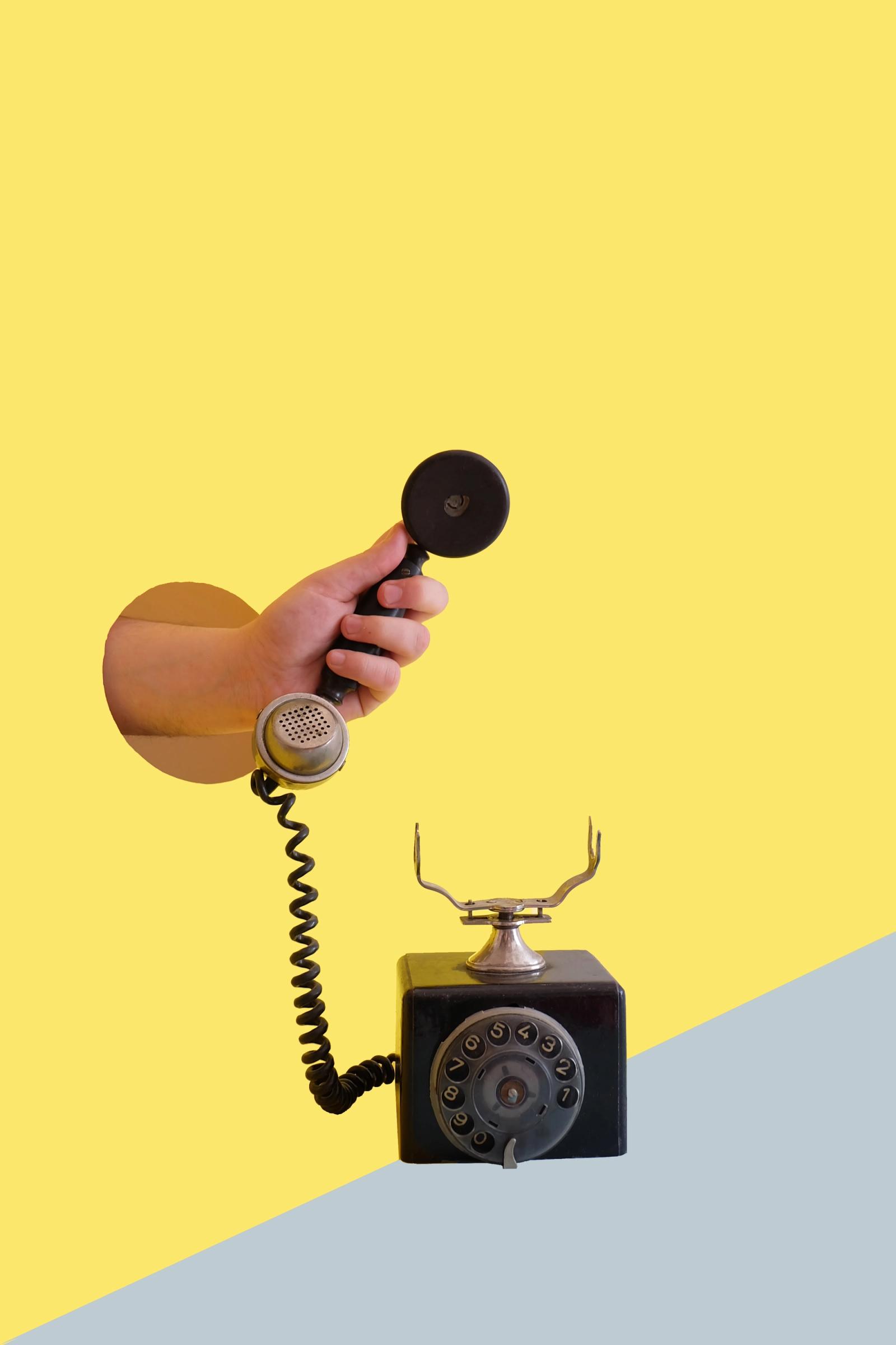 Evolução do telefone desde o dispositivo original até o smartphone