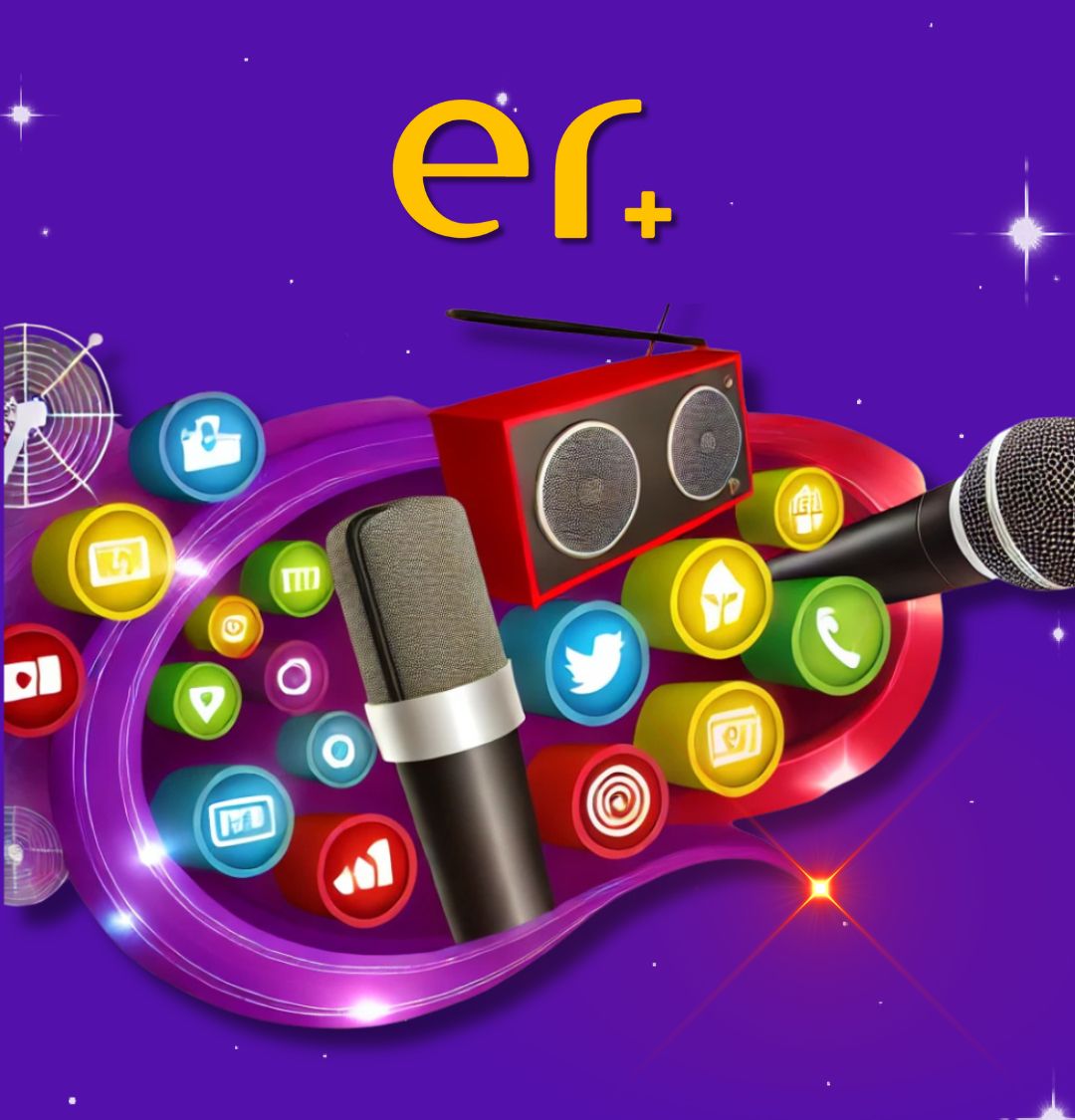 Estúdio moderno multimédia com equipamentos de rádio, vídeo e transmissão