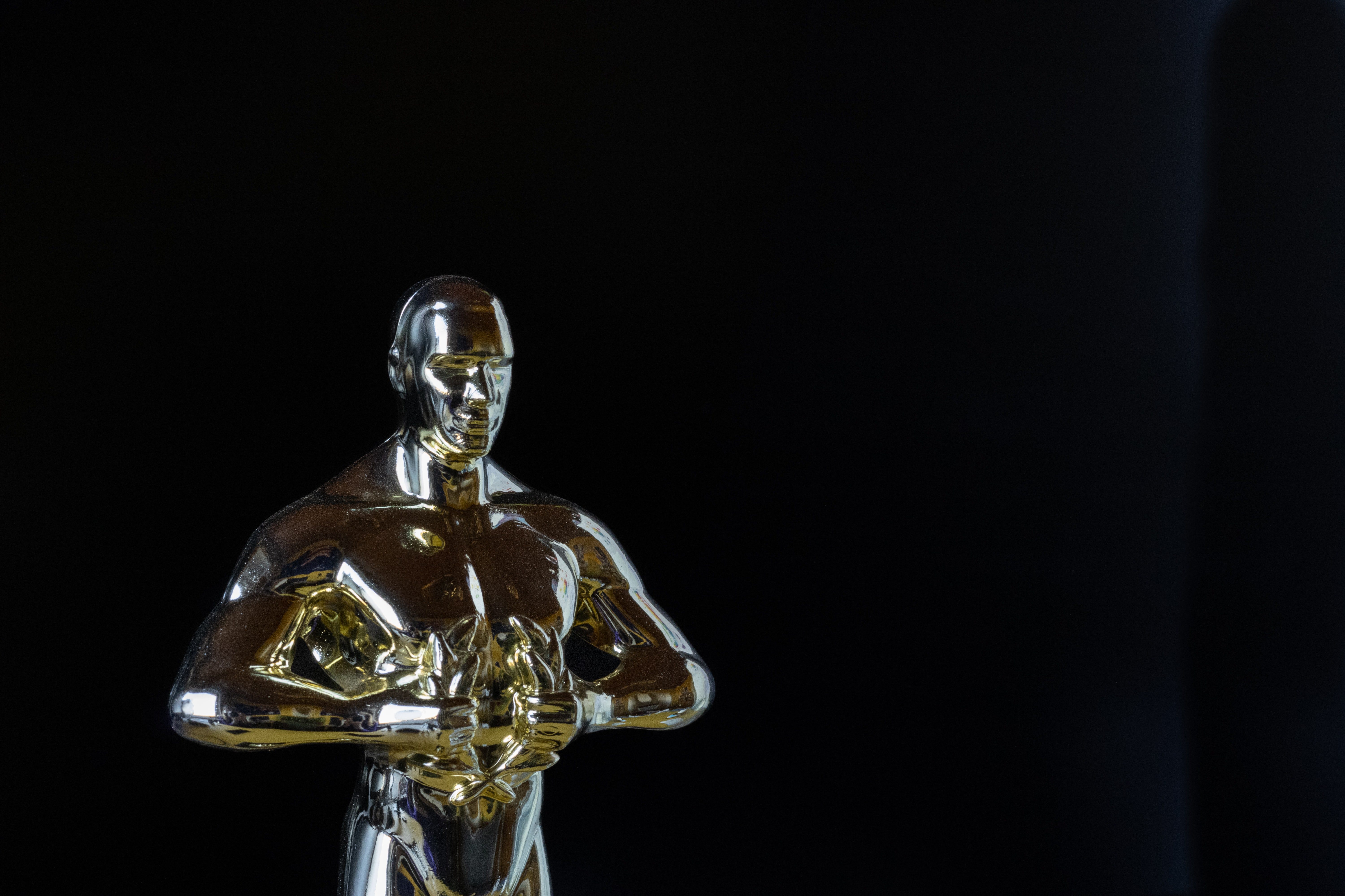 Profissionais celebram trabalho criativo em evento de premiação