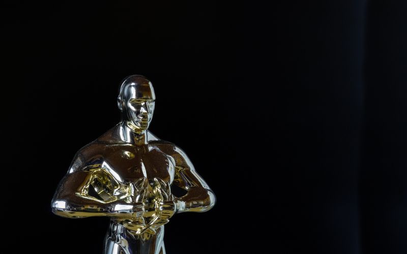 Profissionais celebram trabalho criativo em evento de premiação