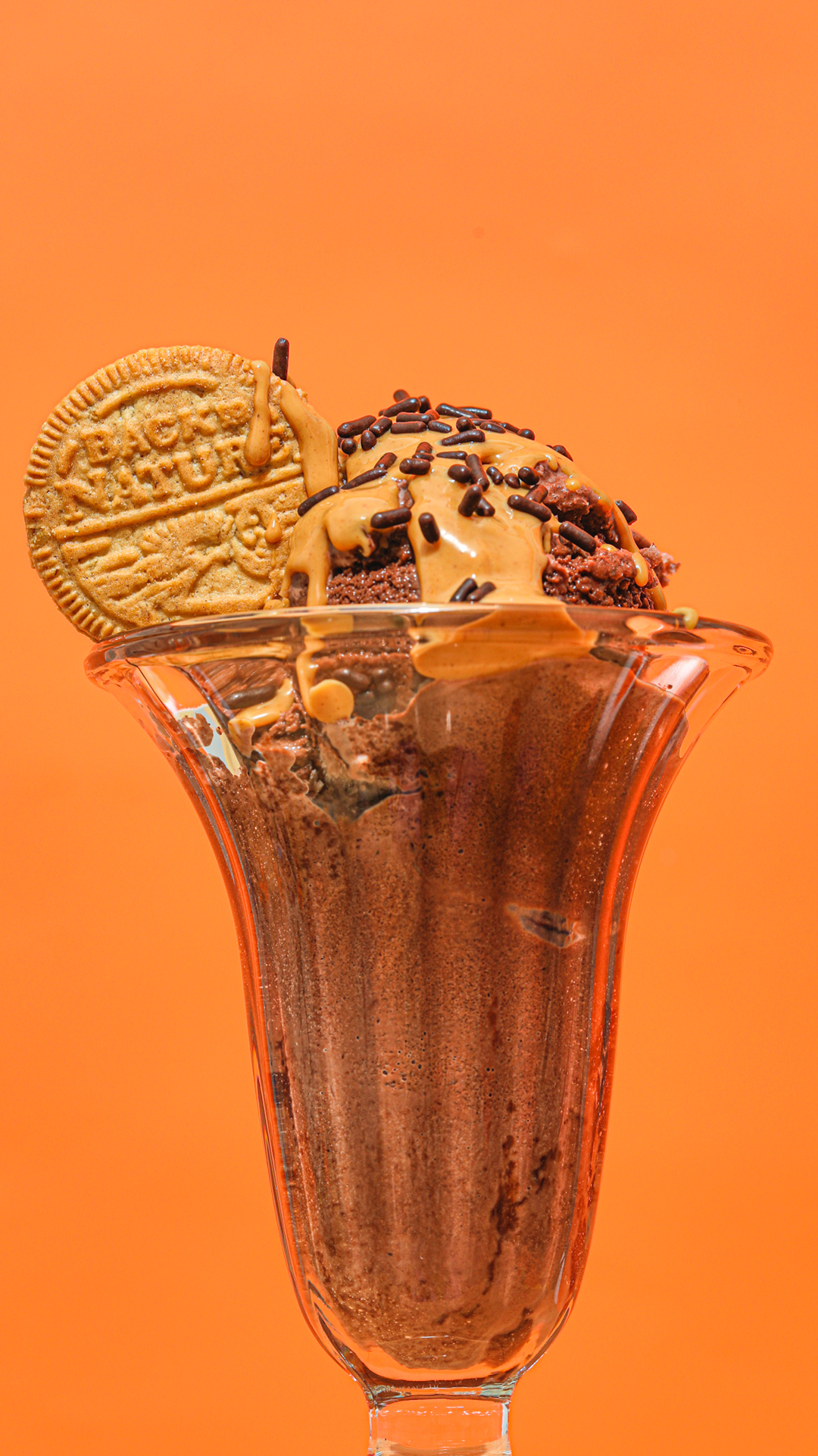 A sundae made with back to nature peanut butter creme cookies