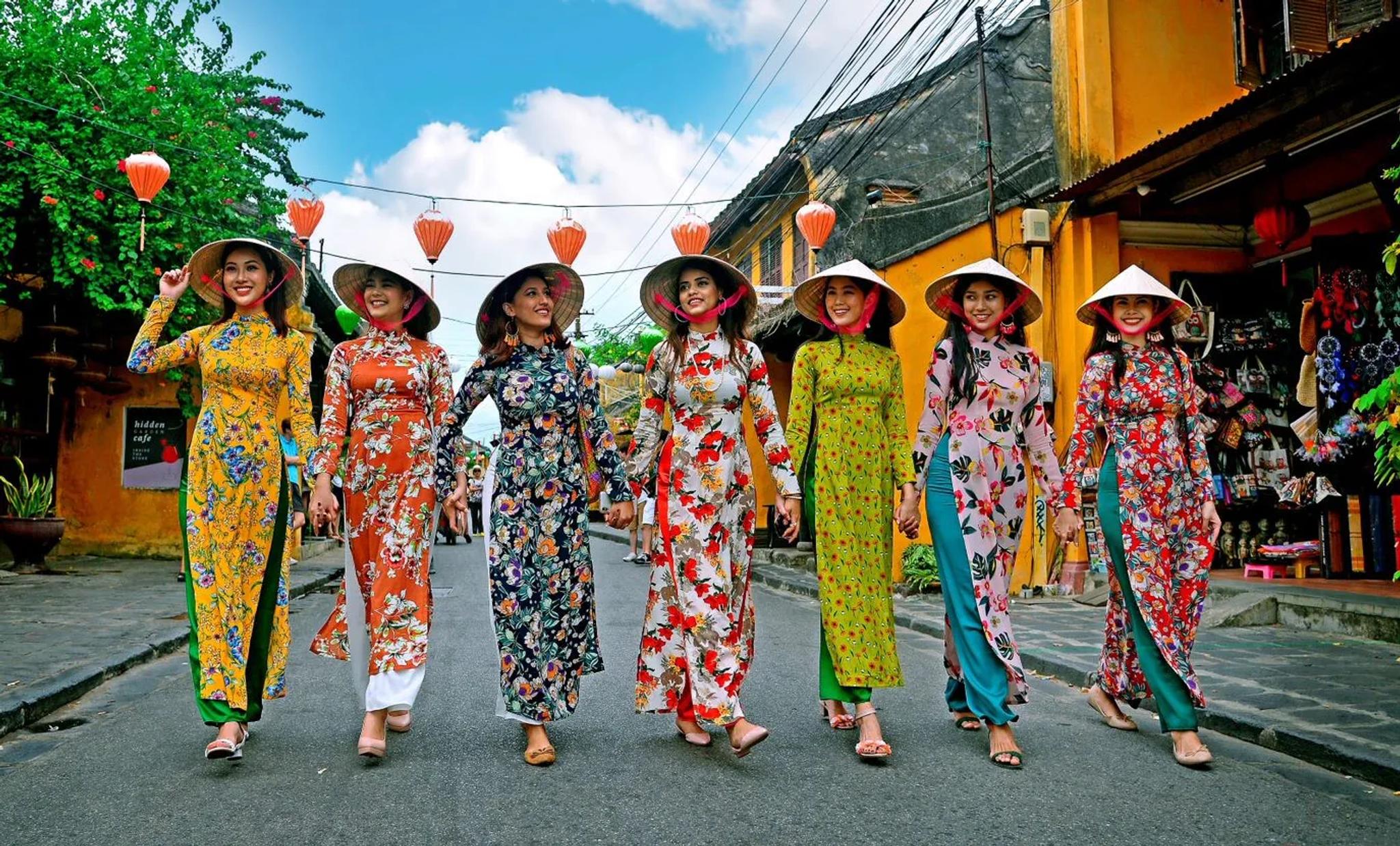 Tailor in Hoi An