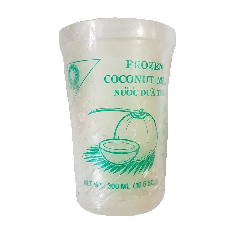 COCONUT JUICE WITH MEAT (CUP)