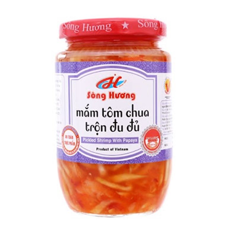 PICKLED SHRIMP WITH PAPAYA (MẮM TÔM CHUA TRỘN ĐU ĐỦ)