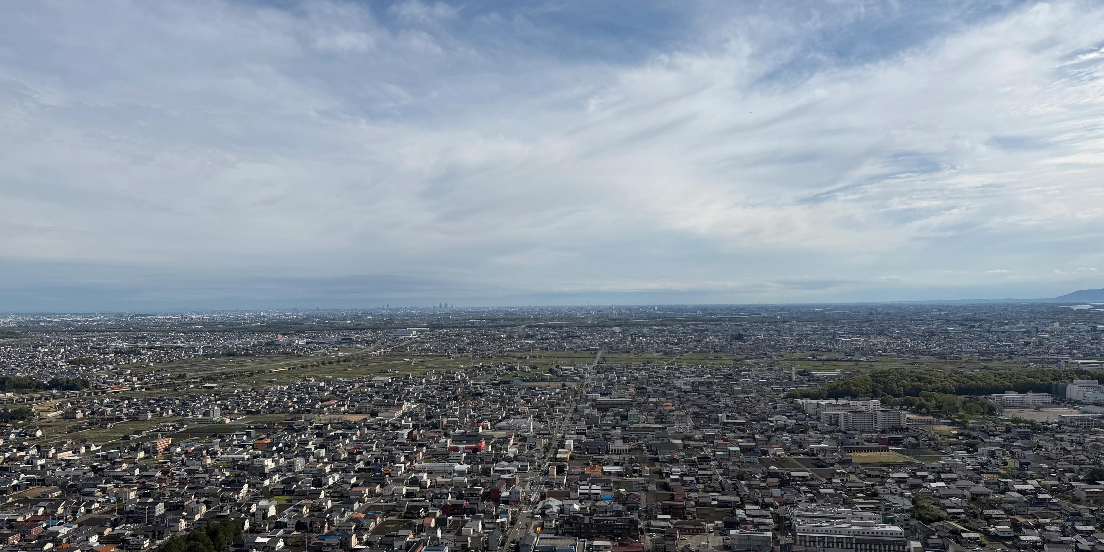 金華山周辺の低山から見た岐阜の街並み