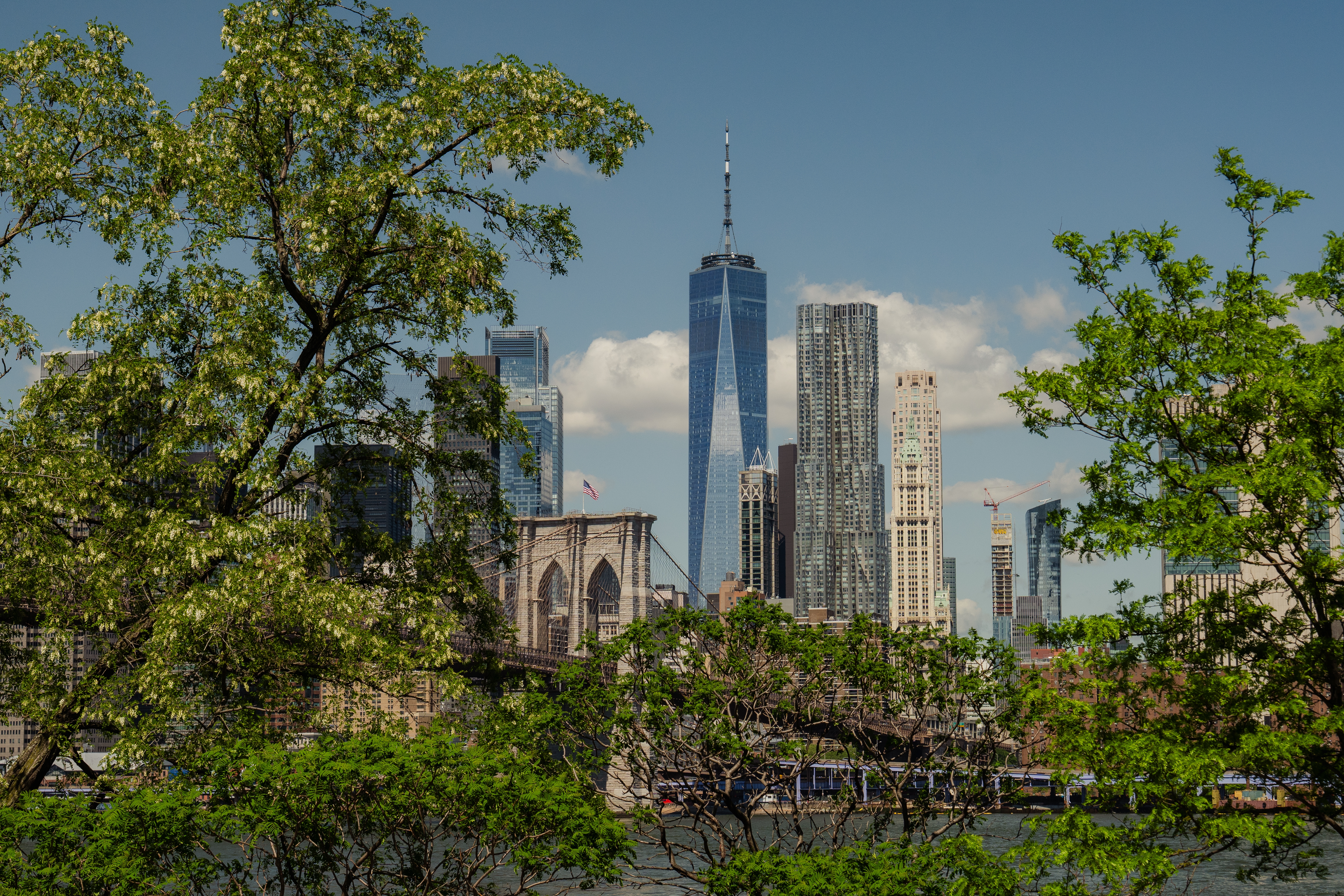 Brooklyn Bridge and Manhattan skyline view