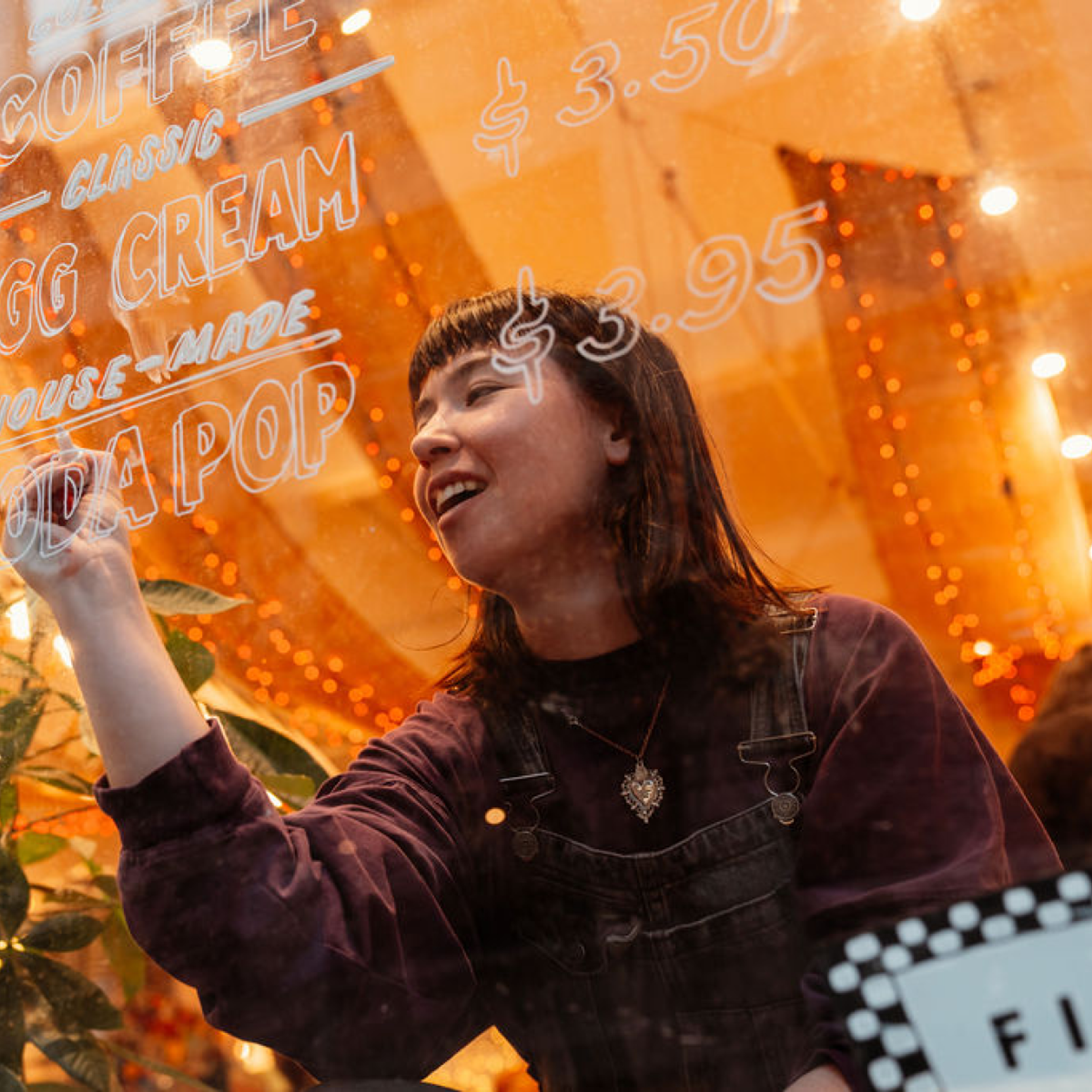 Fishs Eddy at Front and Washington Streets