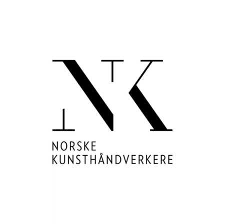 NKs logo vertikal.