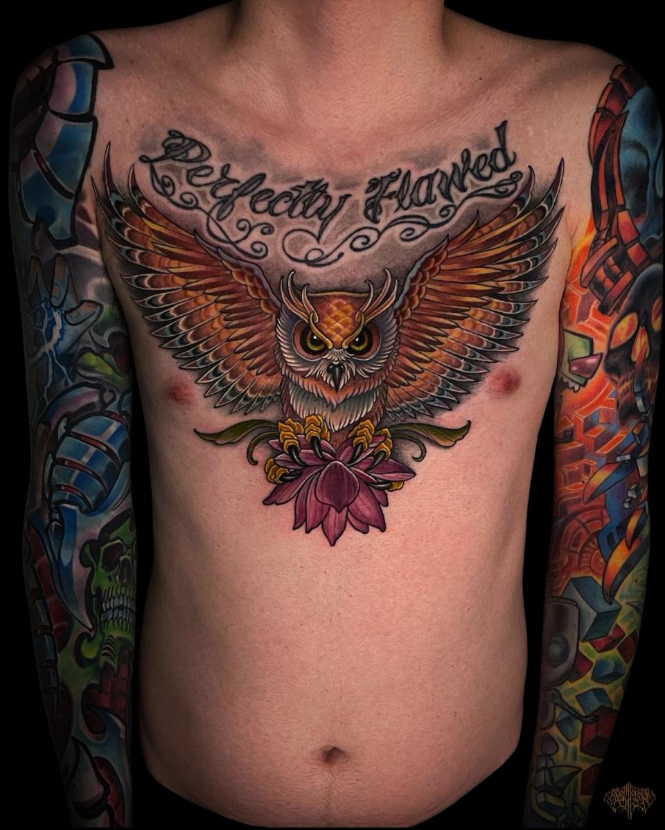 Color owl chestpiece tatoo