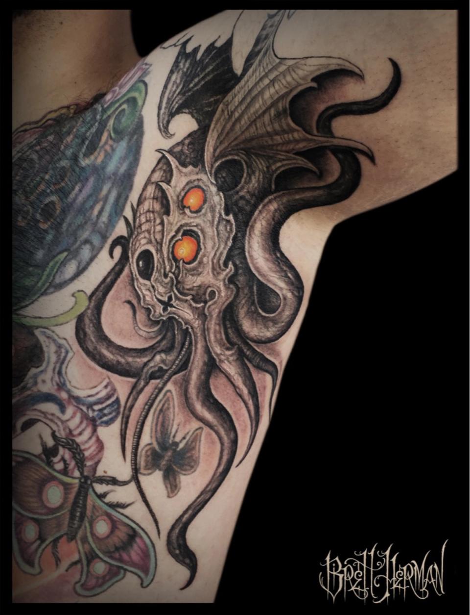 Cthulthu arm pit freeHand tattoo