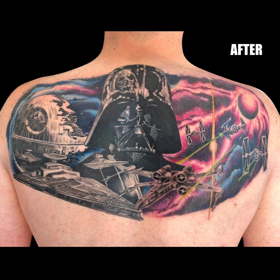 Darth vader star wars back tattoo