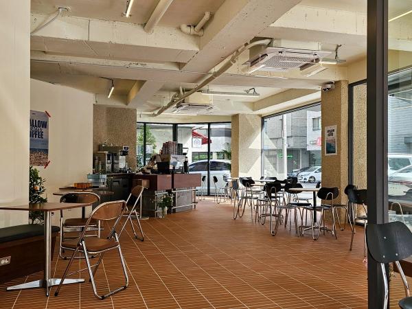 샬로우커피 하남미사점 13