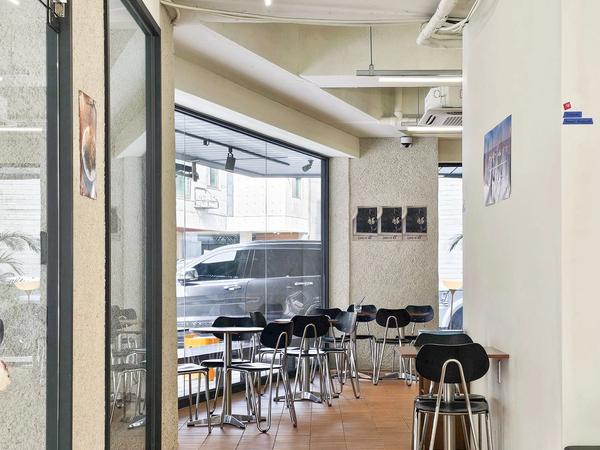 샬로우커피 안양점 16