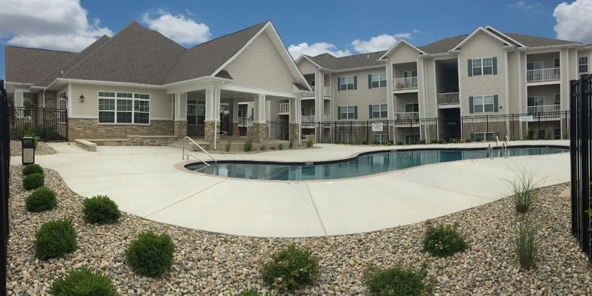 Celtic Crossing Apartments in St. Peters, MO