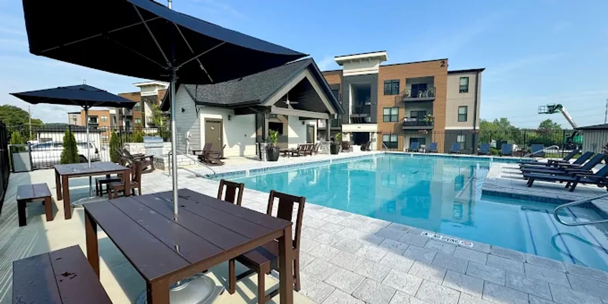 44 West Luxury Living Apartments