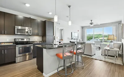 Alinea Town & Country