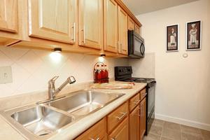 Whispering Hills Apartments