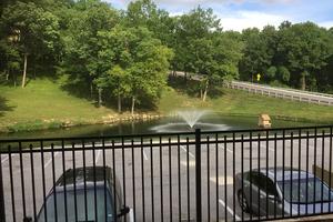 Kirkwood Bluffs Apartments