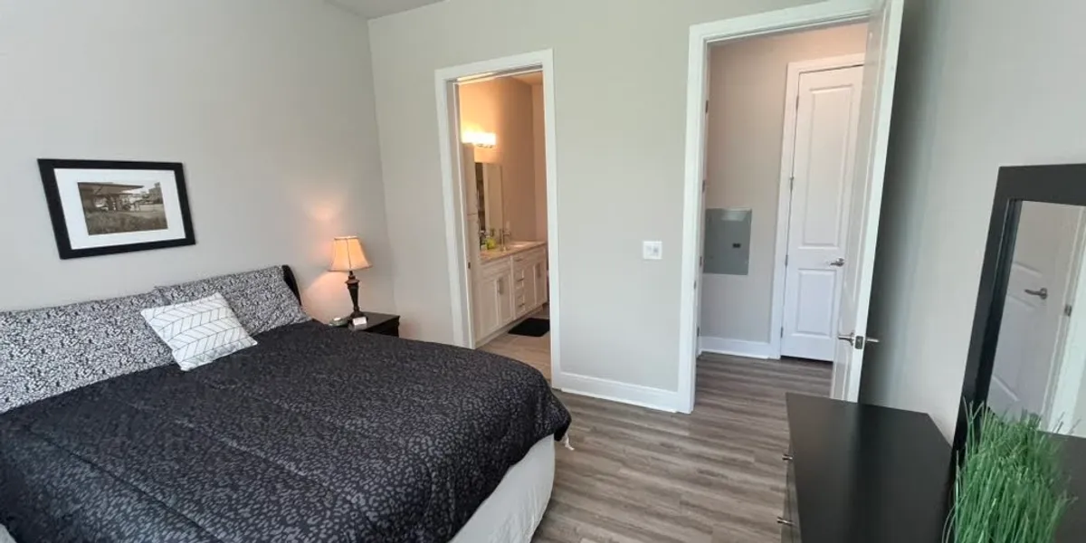 The Elle on Lockwood Apartments